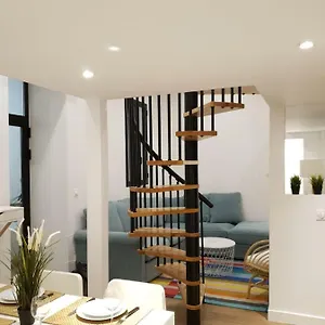 Loft Luxe Réformé Marseille